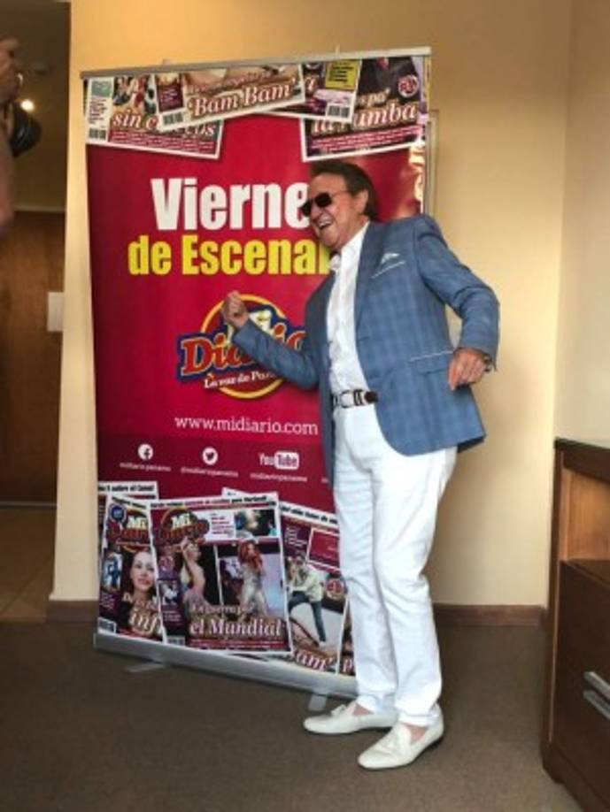 Así luce el actor a sus 74 años de edad.