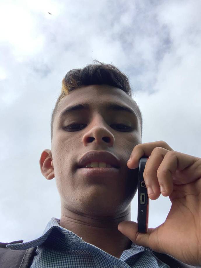 Los restos mortales de Ángel fueron sepultados este sábado en el cementerio de Yorito.