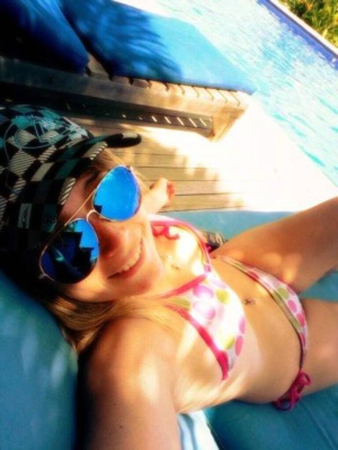 La captura de la sexy presentadora sorprendió a los salvadoreños, en la actualidad, vuelve a convertirse en noticia tras la audiencia preliminar.