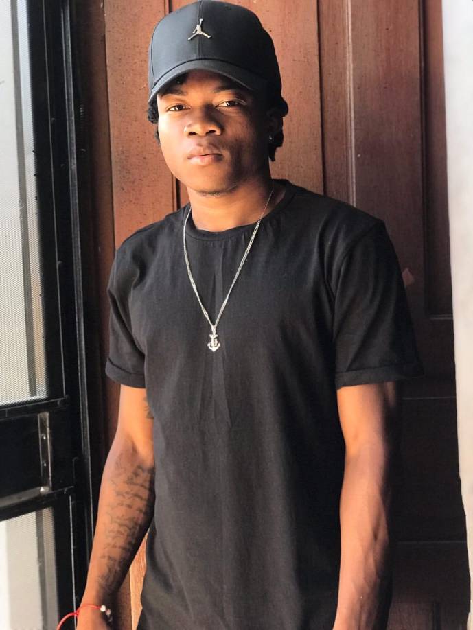 Christian Manaiza: El futbolista estuvo a prueba en Marathón pero finalmente no entra en los planes de Salomón Nazar. 