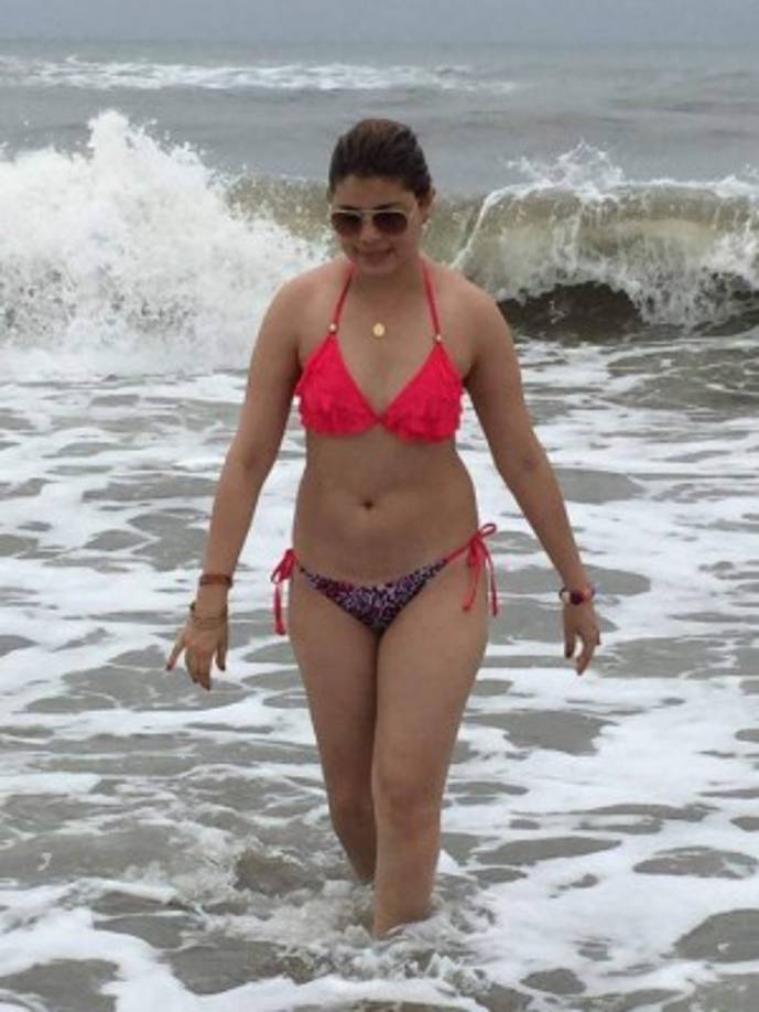 Lurvin Yessenia Díaz optó por las playas de Tela.