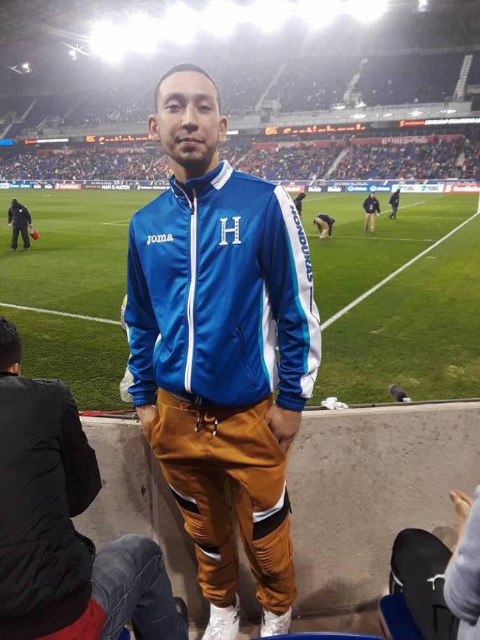 El joven hondureño murió el miércoles 10 de julio mientras trabajaba en el techo de una vivienda.