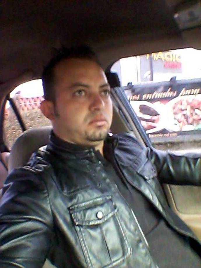 Los trabajadores de la hacienda, al ver lo que estaba pasando, corrieron rápidamente para intentar salvarlos debido a que ninguno de los dos podía nadar.