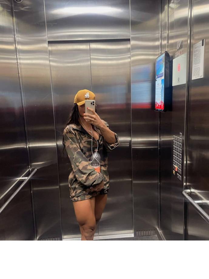 Antes de hacerse conocida en las redes sociales, Cortéz estudió Derecho para ser abogada criminalista.