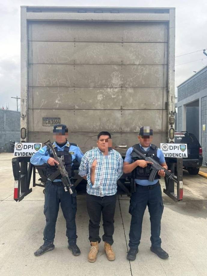 Edy cuando fue presentado en las instalaciones de la DPI.