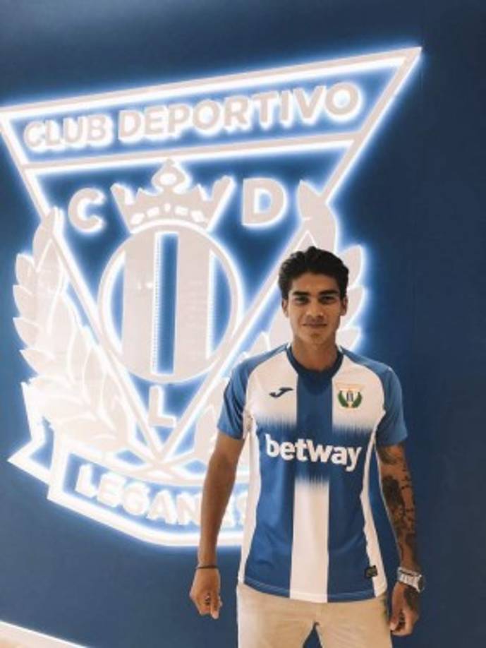 El mediocampista argentino Fede Varela ha sido anunciado como nuevo fichaje del Leganés de la Liga Española. Llega procedente del Porto.