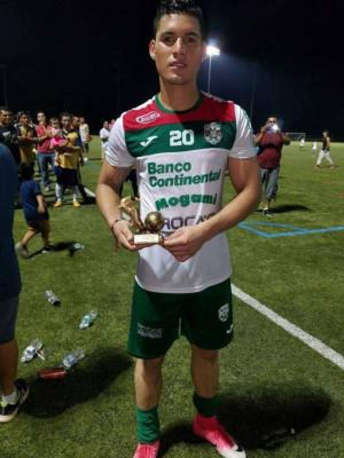 El exjugador Luis Mercado pagó una fianza arriba de los 10 mil dólares. Posteriormente pidió asilo y recibió un permiso de trabajo.