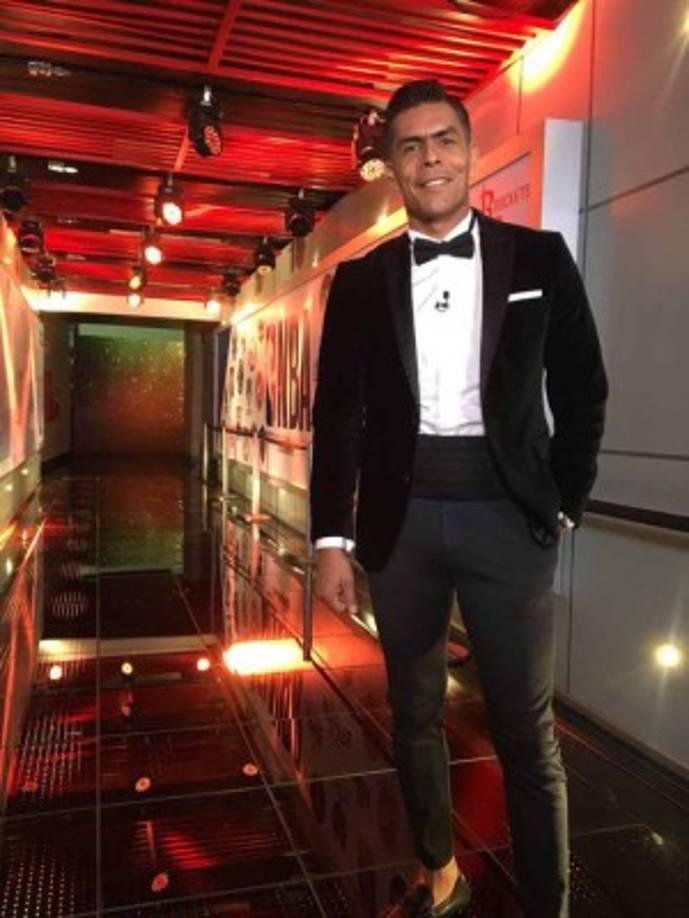 Oswaldo Sánchez: El ex portero mexicano sigue en la compañía TDN.