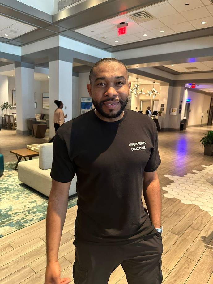 Invitado de lujo. Wilson Palacios llegó al hotel de concentración de la Selección de Honduras y no se perderá el partido ante Islandia.