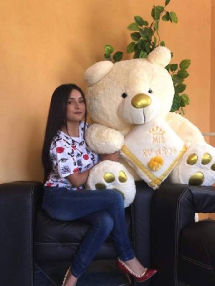 Rubí Ibarra conserva todavía muchos de los centenares de regalos que la gente le hizo llegar, sobre todo peluches o pequeñas alhajas. 'Todos tienen un gran valor', aseguró.<br/>