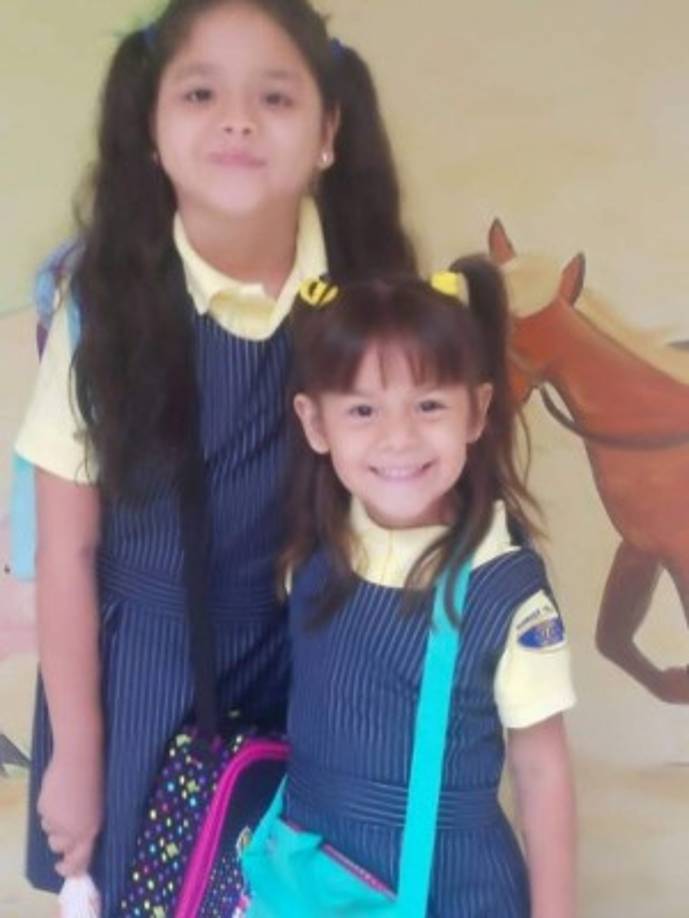 <br/><br/>Ana Jaqueline Aguilar Godoy <br/>Feliz Día del niño mis amadas nenas y a todos los niños de Honduras, que Dios los ilumine y los haga niños de bien, ya que son nuestro futuro, de esta prodiga tierra que los vio nacer.