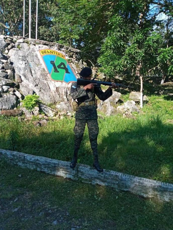 “No lo puedo creer, qué dolor imaginar que ya no te veré más. Te amo”, escribió una de sus familiares en las redes sociales. 