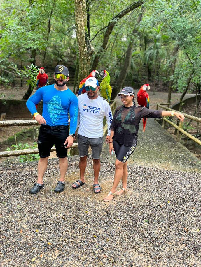 Milthon Chávez, Joshua Rodríguez y Marisol Soto en Gumbalimba Park