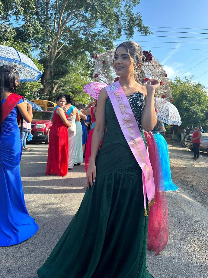 Katherine Barrera es estudiante del instituto Luz del Valle en un programa de Isemed los fines de semana en Macuelizo, Santa Bárbara.