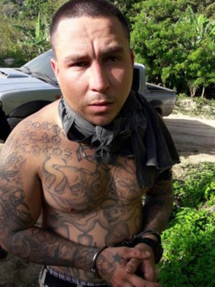 Los mareros fueron detenidos por agentes de la Policía Nacional.