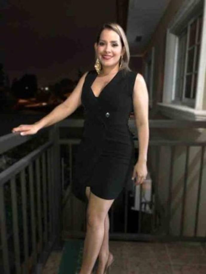 Tanya Rodríguez: La guapa periodista de La Prensa Televisión recibió el 2019 en familia.