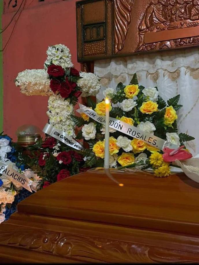 El entierro de la joven se realizó el viernes 20 de septiembre en la parroquia Nuestra Señora de los Dolores.