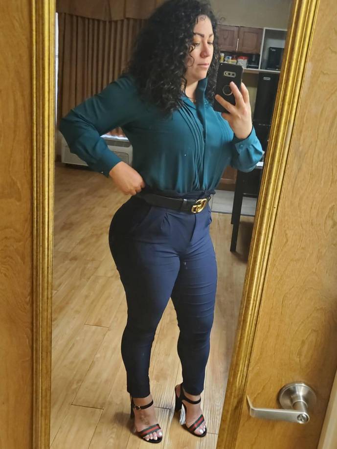 Patrullas acudieron a las 9:00 de la mañana a la intersección de South Vallejo Street y West Adriatic Place en donde los vecinos reportaron a la mujer herida.