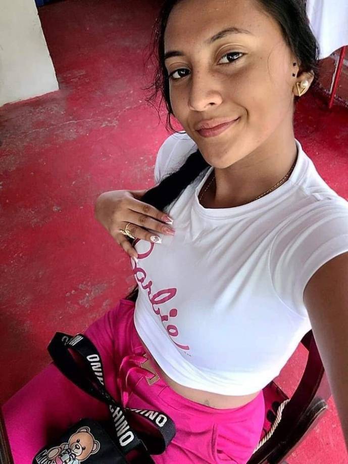 La confrontación, que ocurrió en la madrugada del 21 de septiembre, terminó en tragedia. Ambas jóvenes acordaron encontrarse para resolver sus diferencias a través de un enfrentamiento físico.