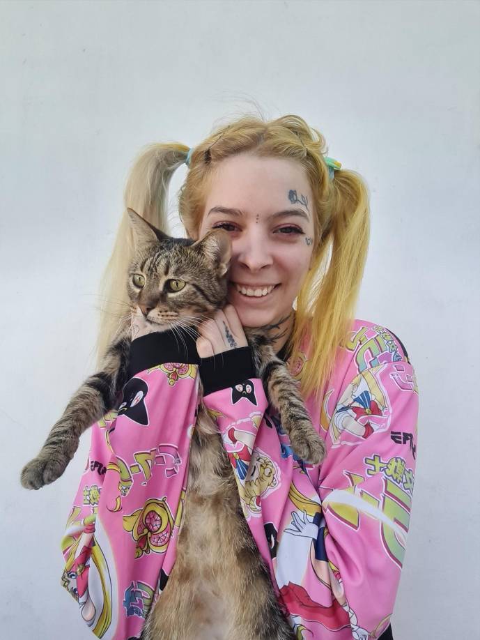 “Alquiler pagado. Misión cumplida en menos de 24 horas. No se van a arrepentir, mis queridos seguidores. Se viene mucho contenido de calidad y diariamente”, reveló en aquella ocasión.