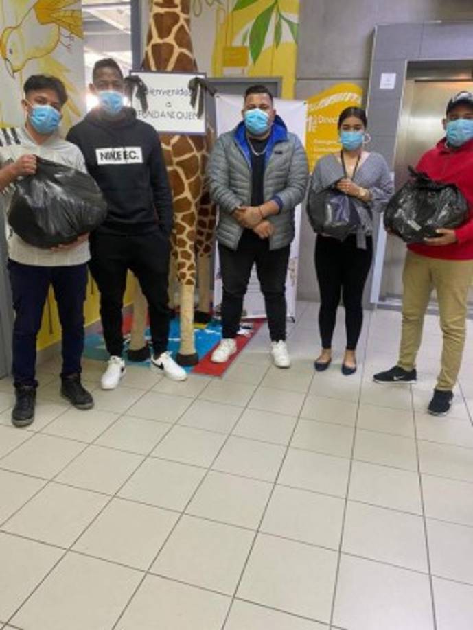 Después de un gran torneo con el Montreal Impact, el catracho dejó a un lado el balón para ayudar a los más necesitados en Tegucigalpa.