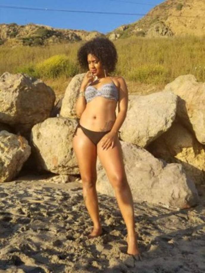 Edlin Navarro, es la hermosa esposa del defensor hondureño Henry Figueroa.