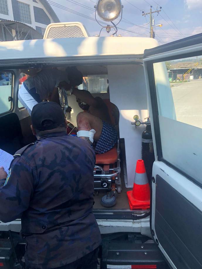 La Policía Nacional informó que envió “refuerzos operacionales a varios centros penitenciarios del país, para velar por la vida de los privados de libertad ahí recluidos por algunos conatos de amotinamiento”.