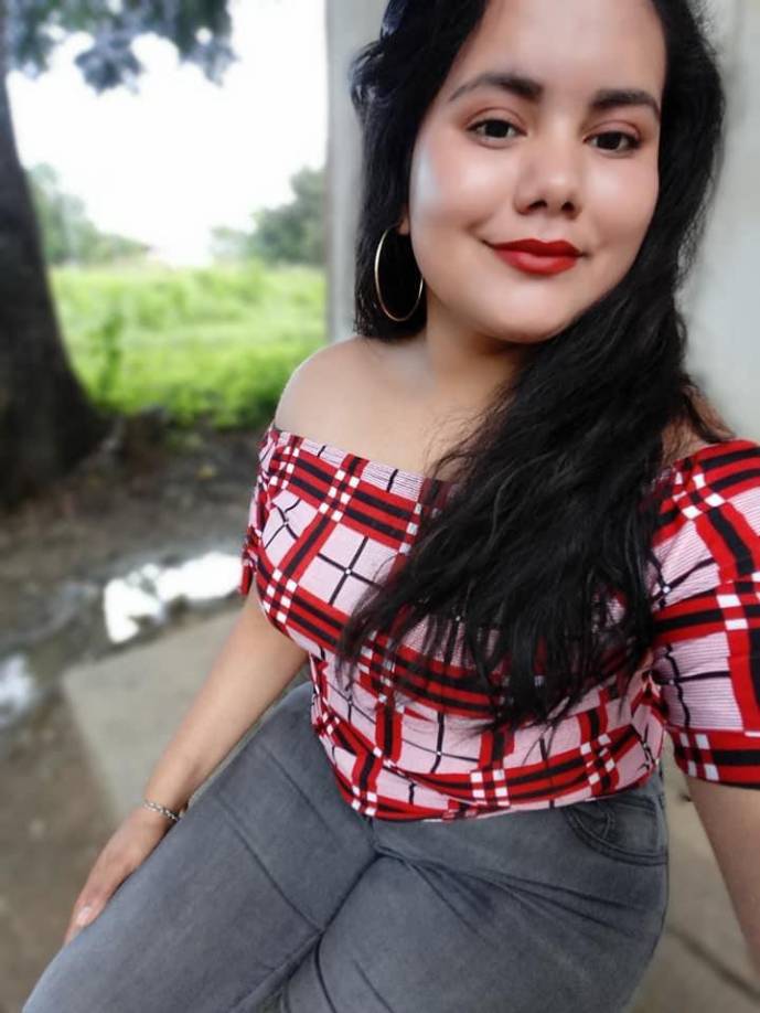 El cuerpo sin vida de la joven fue hallado ayer en una cañera a cercanías del sector de Pozas Verdes, Santa Bárbara. 