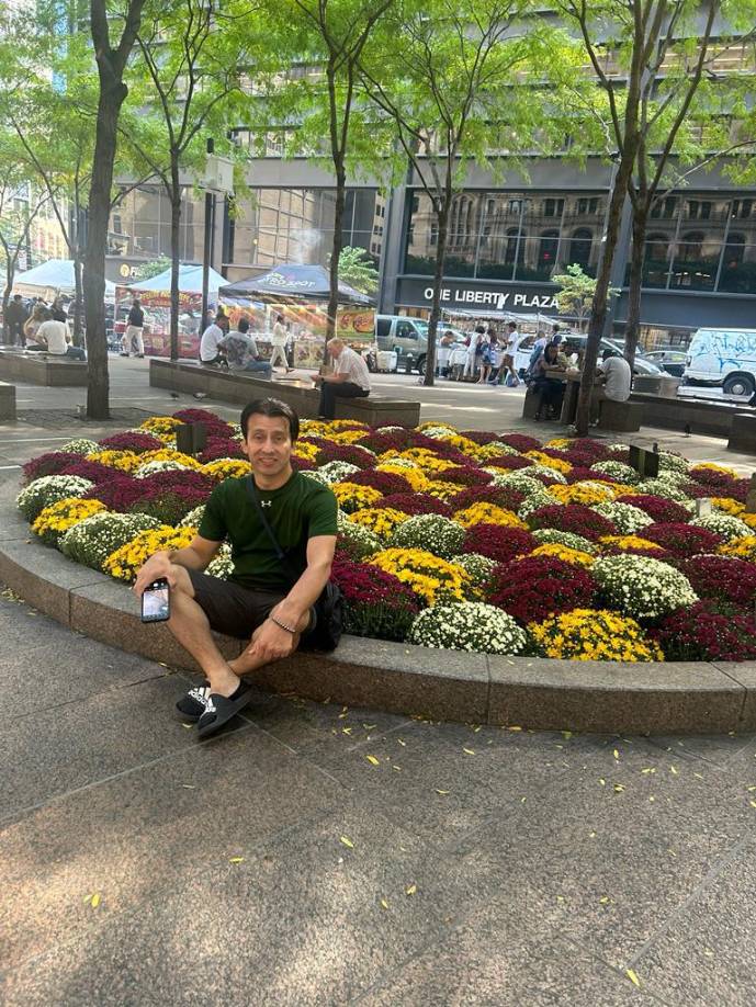 Conocido por sus amigos con “Frank” y por su familia como Danilo, Francis Mejía gozada de un carisma entre los suyos que hasta ahora siguen sin dar crédito a su trágica muerte.