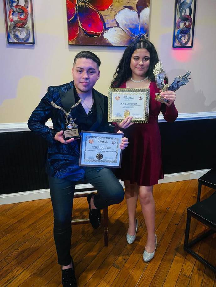 En esta ocasión Honduras fue doblemente premiada ya que la pequeña Michelle Cruz de 13 años de edad se coronó como la ganadora del Festiniño 2023 pertenece también al mismo festival FICUSA.