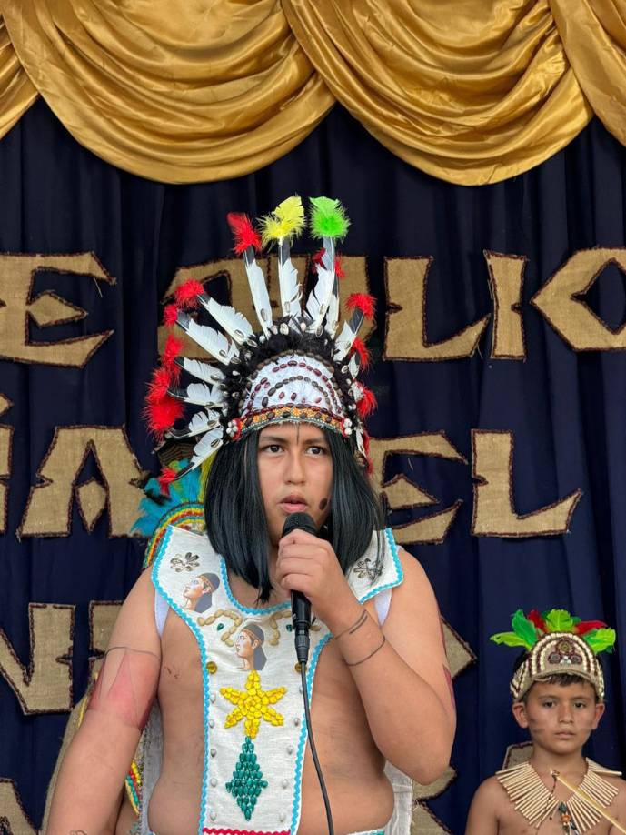 William Jesús Salinas del Experimental Bilingual School de la municipalidad de Villanueva.