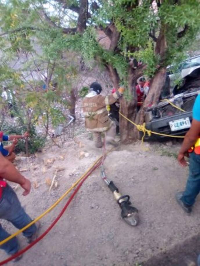 El joven resultó herido em el accidente vial registrado en el sector de Jocomico, Choluteca.