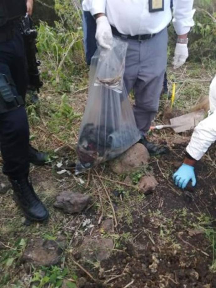 Además, aseguró que los familiares de las personas desaparecidas serán informados de los avances y resultados que se obtengan de los dictámenes periciales.<br/><br/>Guanajuato, es considerada desde el 2018 la entidad más violenta del país a partir de la disputa territorial entre grupos del crimen organizado.