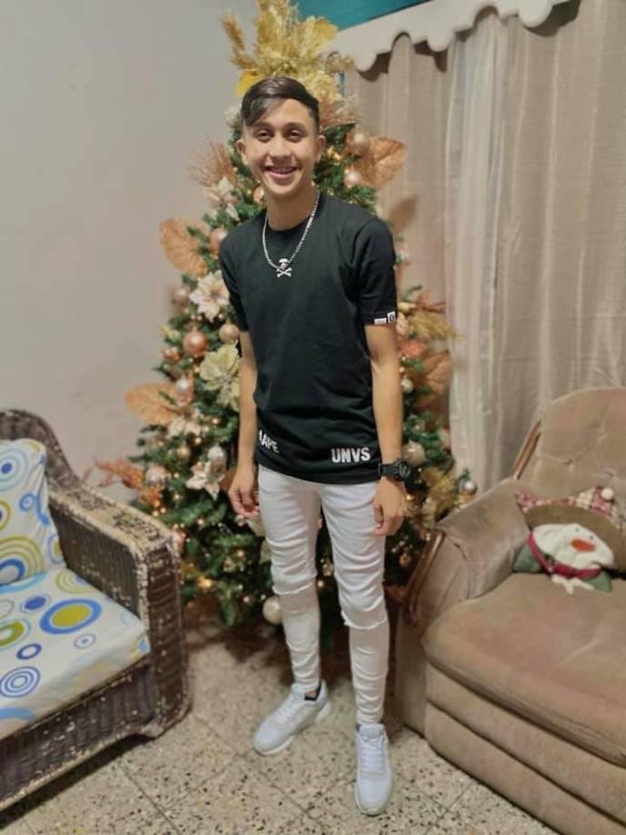 El joven fue formado en la academia de fútbol de la Comisión Nacional Pro Instalaciones Deportivas (Conapid).