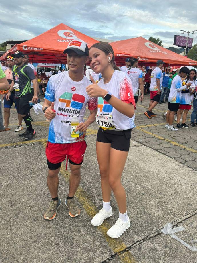 La edición 48 también cuenta con el auspicio de Luihsa con su marca Havoline 4T, Farmacia Simán, Economacostas y Análisis Clínicos Simán, Supermercados Los Andes, Excel, Yummi Nuts, Laboratorios Finlay con su marca Diclo-Carminativo, Imprex, Distribuidora Itsmania con sus marcas Cerveza Victoria, Plata, Dropp y Bloom Hard Seltzer, Calmaflex, FarmaFácil, Prohfoam con sus camas Royal Excell, Luxxor, Luxxbet, Fruvetsa, Cementos Bijao, Renovart Platinum, Sudagrip, Alorica, Mall Galerías, IMSA con sus marcas Mascafé y Doña Blanca, Supermercados Colonial, GoldStar, Santa Helena, Dibisa, Enerzucar, Turista Roatán Travel, Run &amp; Bike HN, 21K Roatán, Rayo, Gold Diamond, Maknudo, Premia Reconocimientos, Power FM, Exa FM, Monsol, Aloft Hotel, Wow Media, Hotel Copantl, GES Líderes en Seguridad Tecnológica y el voluntariado de UTH. 