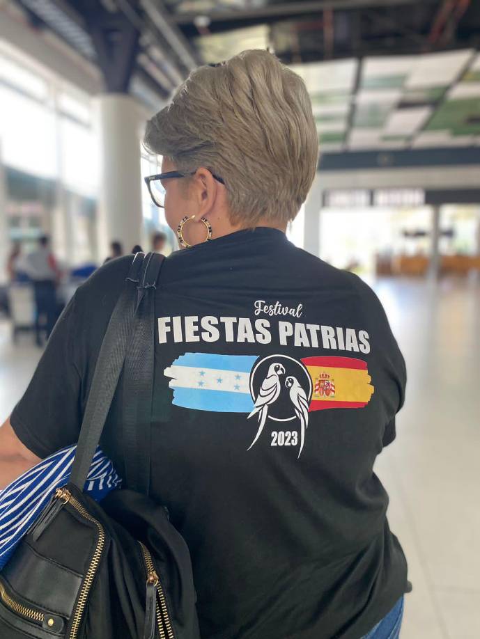 Banda de guerra del JTR parte a España para iniciar su gira