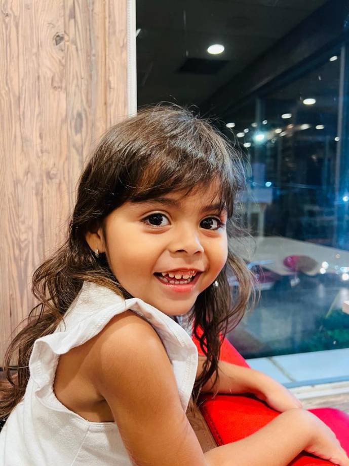 Ella desde pequeña quería verse en el televisor entonces su mamá le hacía videos y se los ponía en YouTube. “Ella se miraba y le gustaba”, contó su mamá.