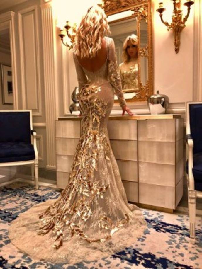 En 2001 Lopyreva fue nombrada modelo del año.