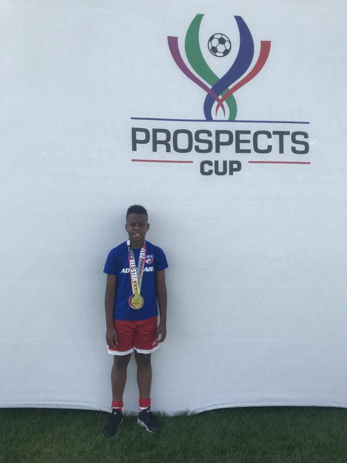 Keyrol Figueroa nació un 31 de julio del 2006 en Tegucigalpa, capital de Honduras. Sin embargo, la mayoría de su formación futbolística la realizó en Inglaterra. 