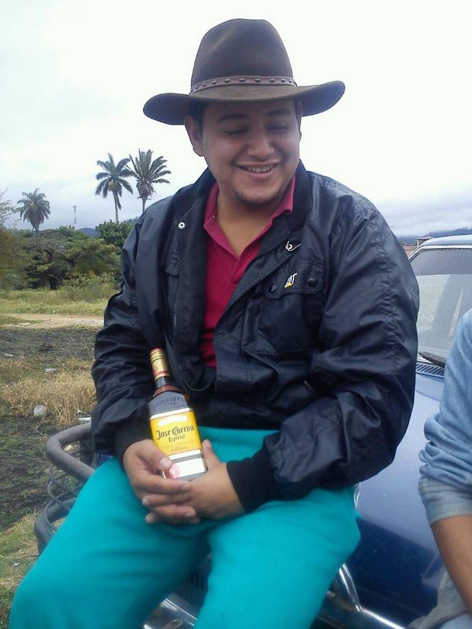 En la relación de hechos dada a conocer por las autoridades de la Policía se establece que, según lo relatado por sus compañeros de labores, Ricardo José llegó el martes a su turno de las 7:00 am y terminaba sus labores a las 3:00 pm.