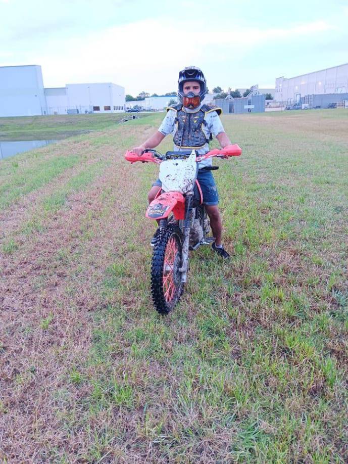 Franklin Misael Izaguirre Moncada era originario de la aldea Casas Viejas, Juticalpa, Olancho de donde salió hace seis meses con la ilusión de conseguir el sueño americano.