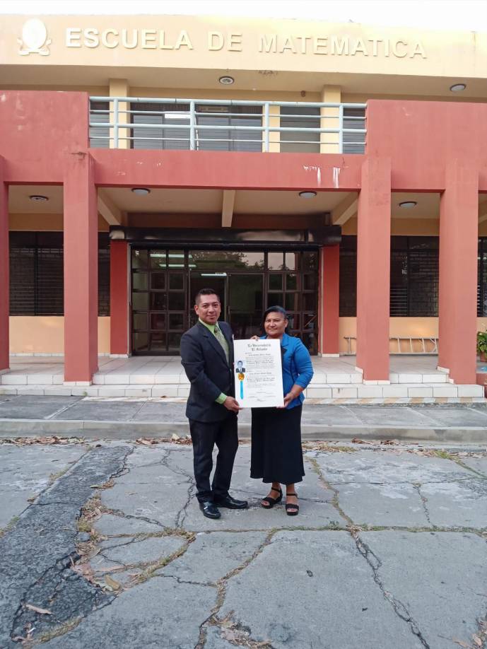 Le mandó palabras e aliento a 