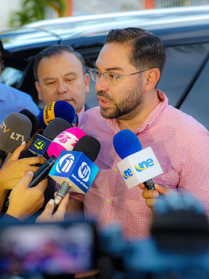 En los últimos meses, Jorge Cálix ha intensificado sus críticas hacia la administración de la presidenta <b>Xiomara Castro</b>, especialmente en temas vinculados al crimen organizado. 