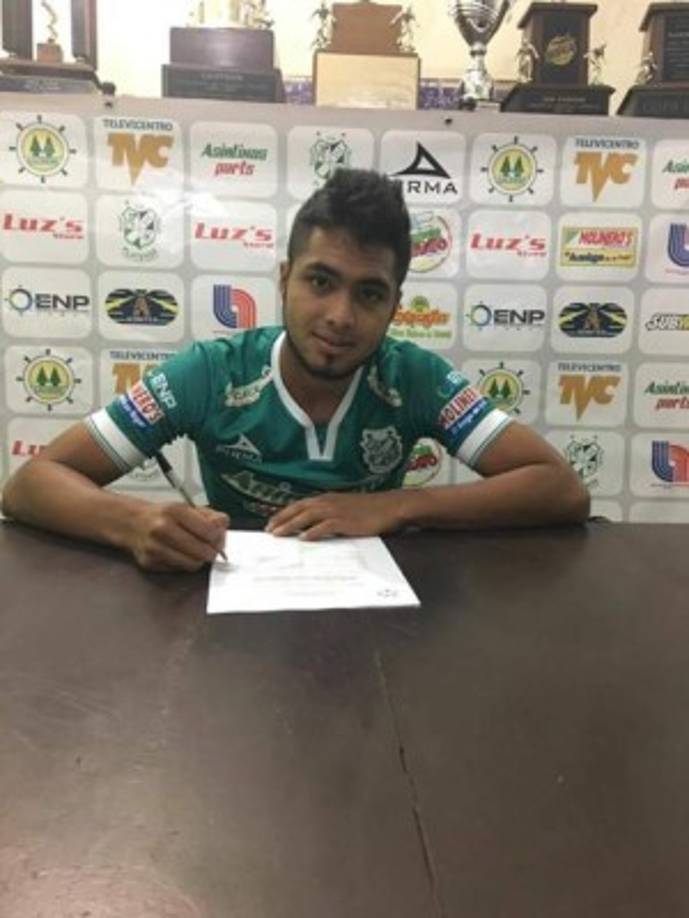 El centrocampista Joshua Nieto, ex Motagua, firmó con el equipo Platense.