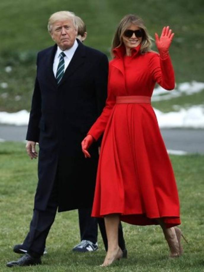 Melania, de su lado, se ha enfocado en su nuevo rol como primera dama, llevando el título con elegancia y gracia, al igual que sus antecesoras.