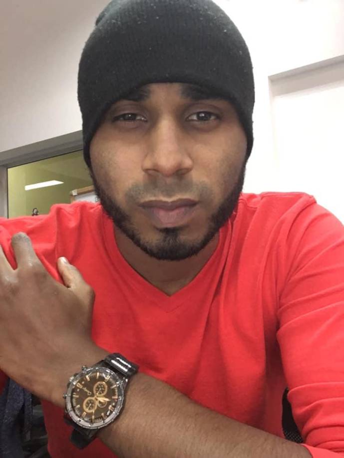 Se presume que, antes del tiroteo, Carlos Barahora forcejeó con los delincuentes.