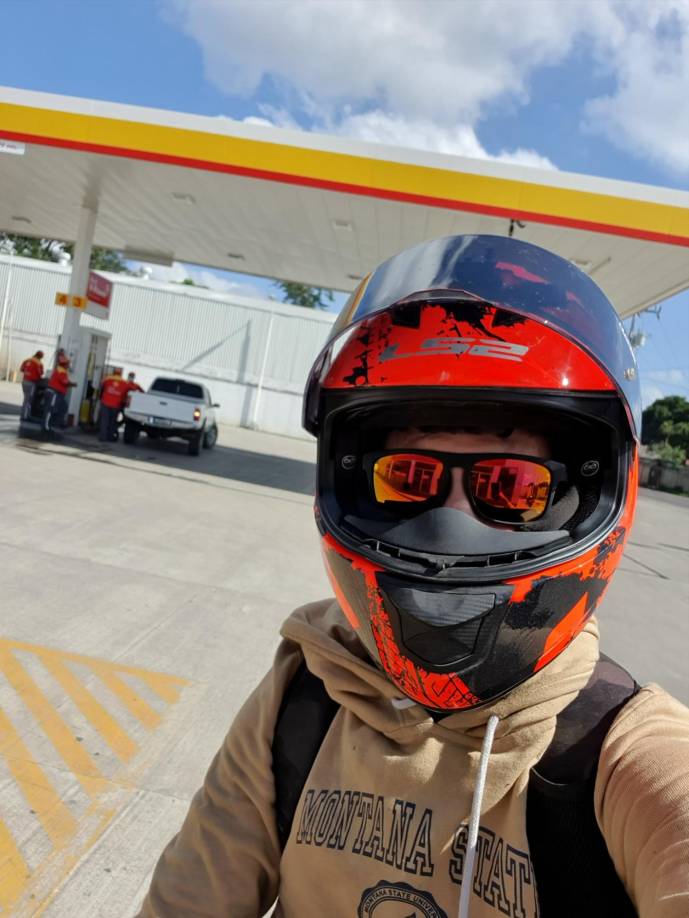 Minutos después fue trasladado al Instituto Hondureño de Seguridad Social (IHSS) en San Pedro Sula.