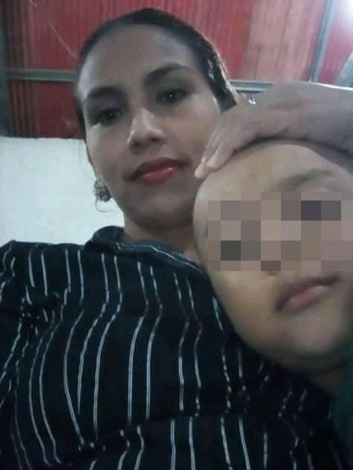 Se supone que Elizbeth fue asesinada el mismo día en que salió de su casa en una moto.