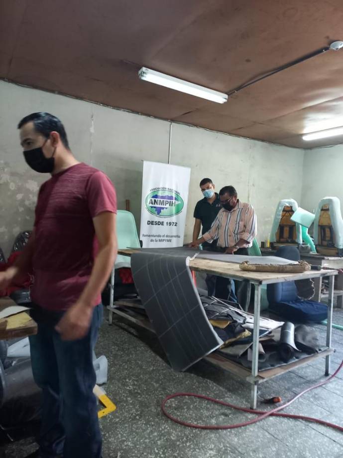 Los interesados tienen un amplio abanico de oficios y carreras técnicas para escoger.