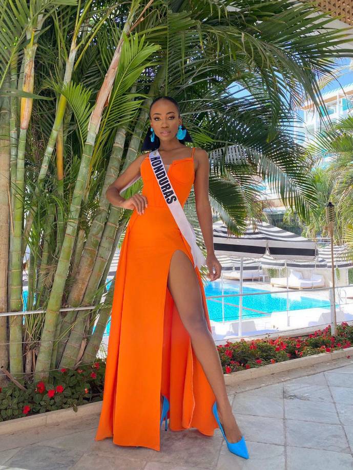 Rose Meléndez es la espigada representante de Honduras, desde su elección se ganó el cariño del público y ahora figura en todas las actividades oficiales del Miss Universo 2021 que se realiza en Israel.